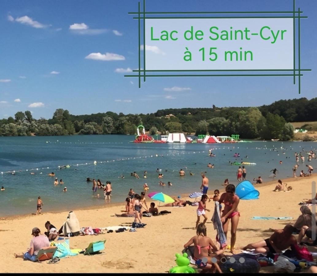 Gite De Charme Dans Un Cadre Calme Et Reposant Châtellerault Екстериор снимка